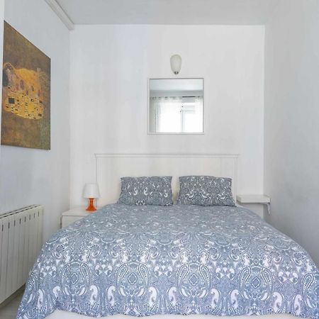 Acogedor Y Centrico Estudio Appartement Madrid Buitenkant foto